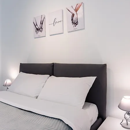 Apartment Audrey Flat - Stazione Milan